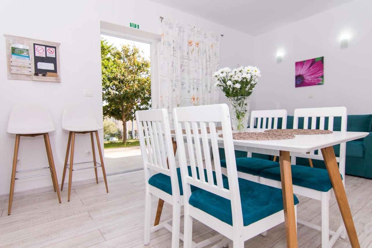 Апартаменты Apartman Sun Солин Экстерьер фото