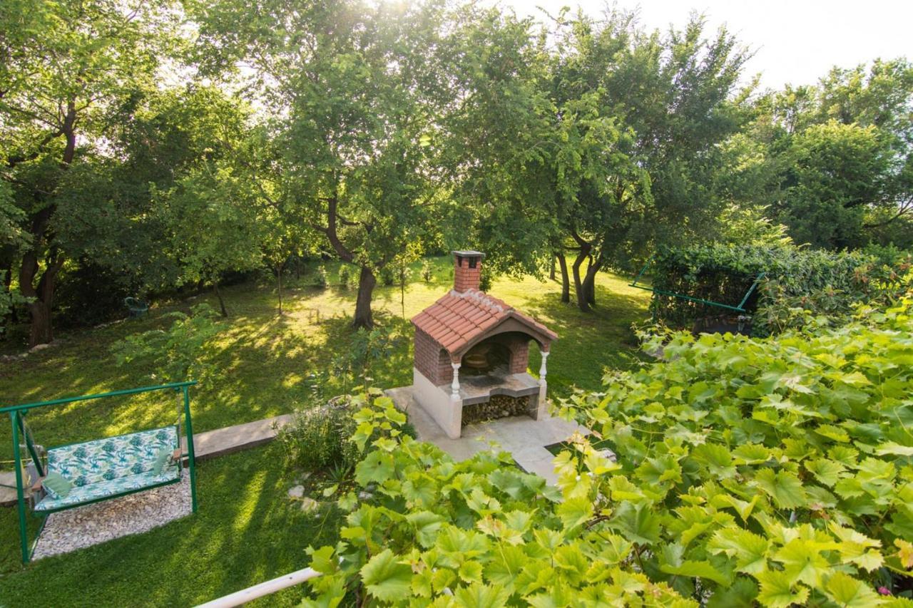 Апартаменты Apartman Sun Солин Экстерьер фото